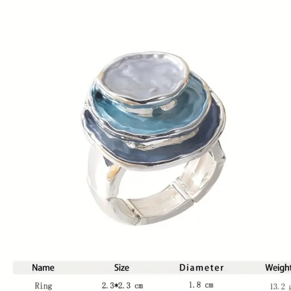 Exaggerated Multi Layer Stretch Ring.. New - Picture 2 of 6
